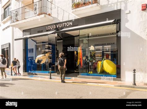 Louis Vuitton store puerto banus